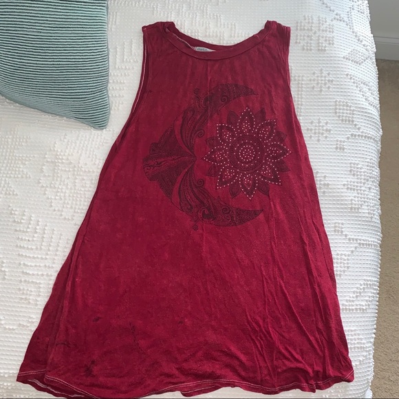Charlotte Russe Tops - Long tank top